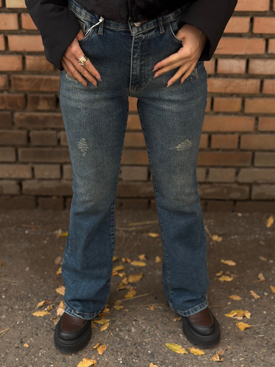 شلوار جین برشکا مدل بوت کات – رنگ آبی